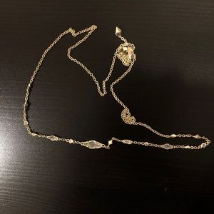 KENDRA SCOTT Debra Choker in Gold